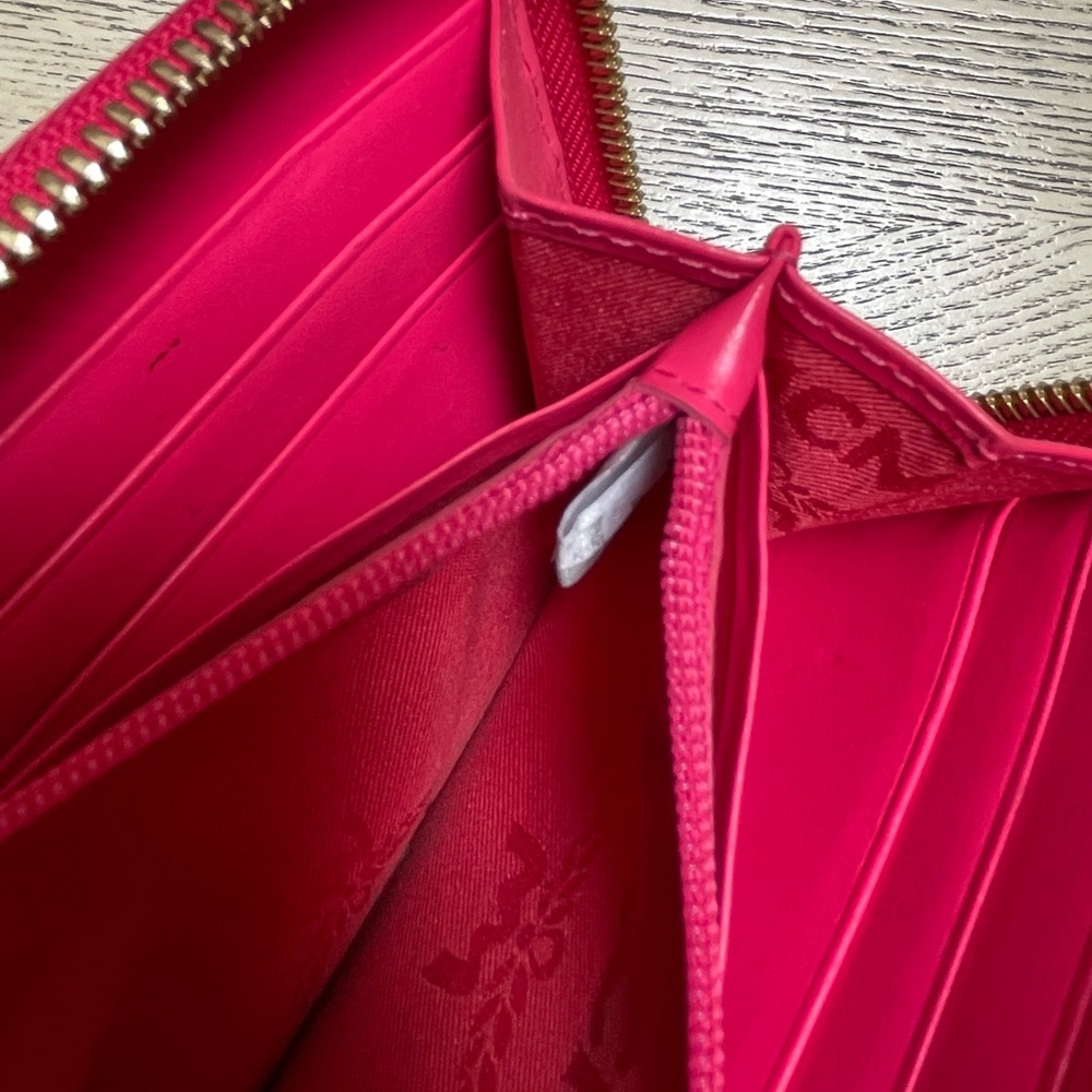 MCM Rose colored Studded Wallet - Picture 4 of 6